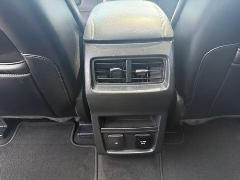 Used 2020 Ford Edge SEL w/ Convenience Package AWD/4WD image 37