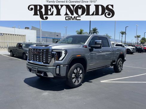 New 2026 GMC Sierra 2500 Denali w/ Denali Reserve Package AWD/4WD image 1