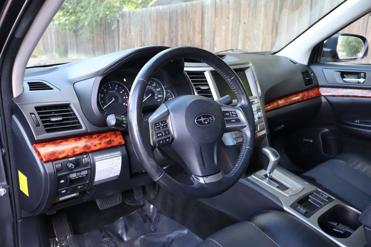 Used 2012 Subaru Legacy 2.5i Limited AWD/4WD image 15
