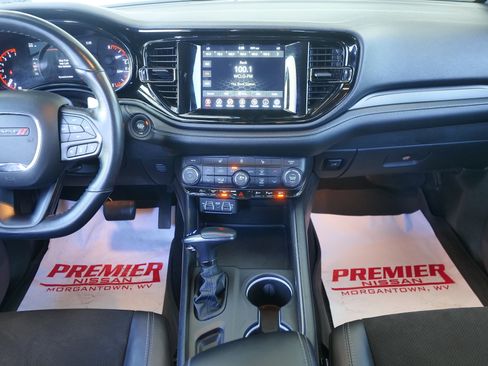 Used 2022 Dodge Durango GT AWD/4WD image 17