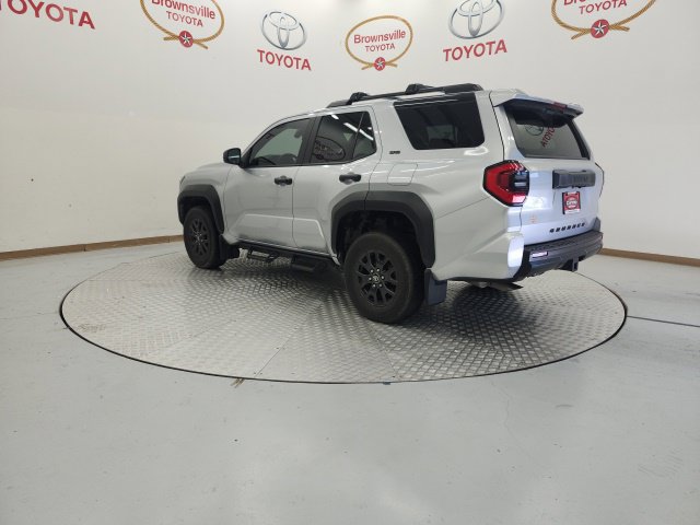 Used 2025 Toyota 4Runner SR5 AWD/4WD image 6