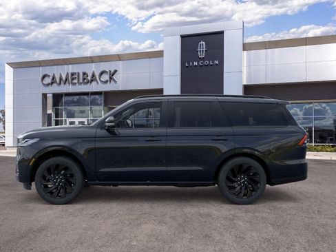 New 2026 Lincoln Navigator Reserve w/ Jet Appearance Package AWD/4WD image 28