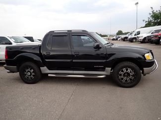Used 2002 Ford Explorer Sport Trac 4x4 video 4