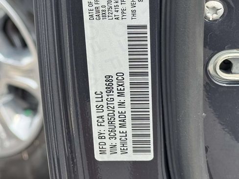 Used 2026 RAM 2500 Big Horn AWD/4WD image 30