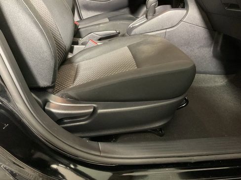 Used 2023 Nissan Versa S w/ Trunk Package FWD image 36