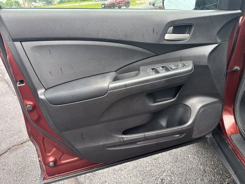Used 2015 Honda CR-V LX image 4