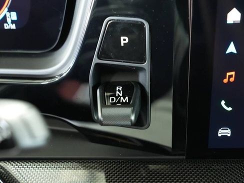 Certified 2025 Porsche Cayenne AWD/4WD image 17