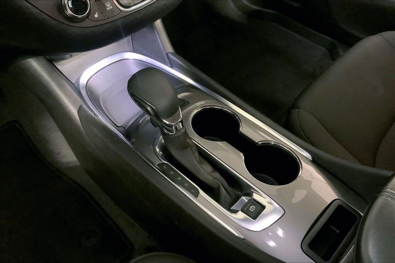 Used 2025 Chevrolet Malibu LT FWD image 17