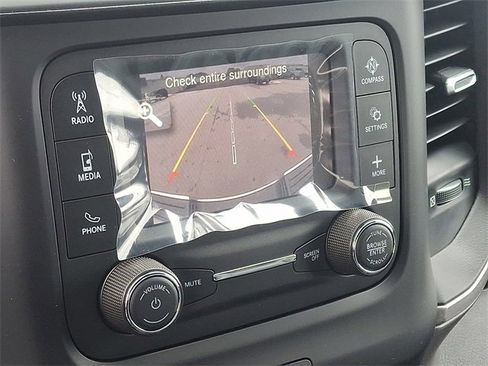 Used 2023 RAM 3500 Tradesman w/ Chrome Appearance Group image 17