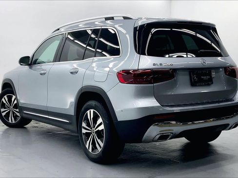 Used 2026 Mercedes-Benz GLB 250 image 3