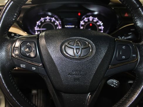 Used 2013 Toyota Avalon XLE Premium FWD image 23