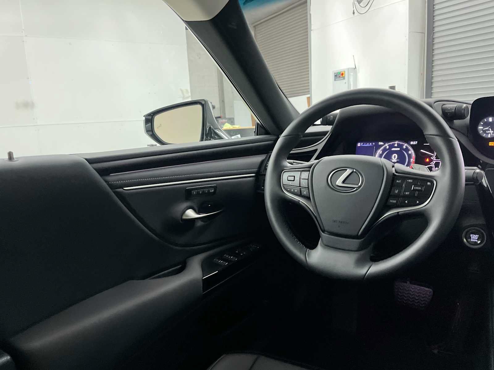 Used 2024 Lexus ES 250 w/ Premium Package AWD/4WD image 15
