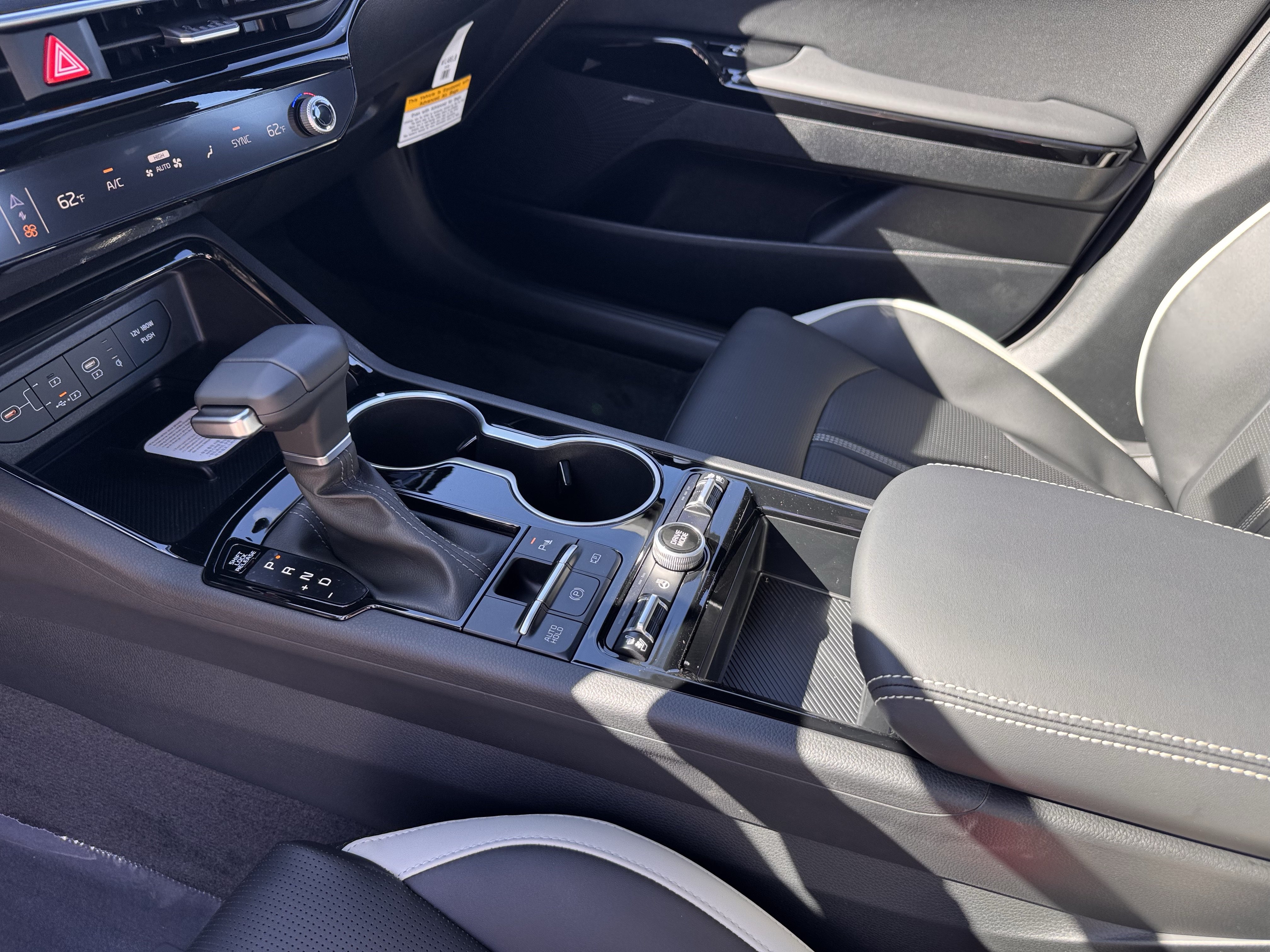 New 2027 Kia K5 GT-Line AWD/4WD image 11