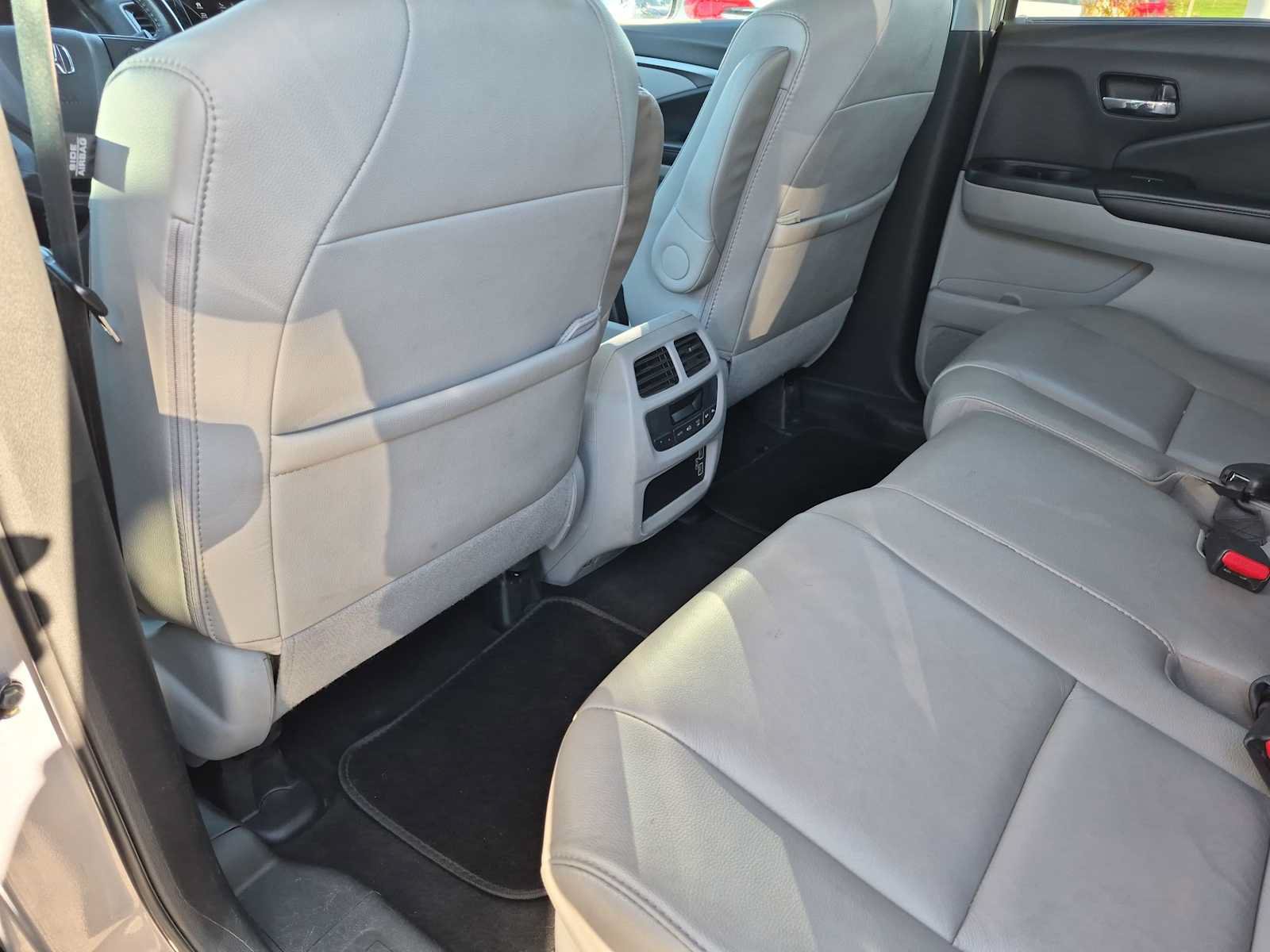 Used 2020 Honda Pilot EX-L image 17
