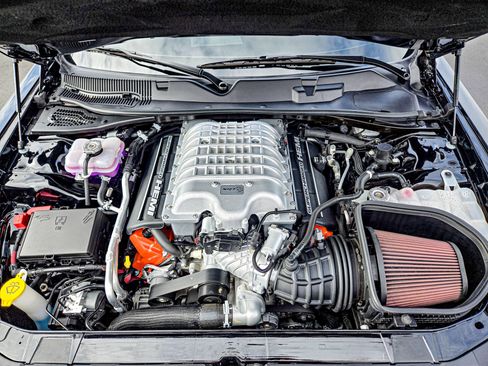Used 2023 Dodge Challenger SRT Hellcat image 16
