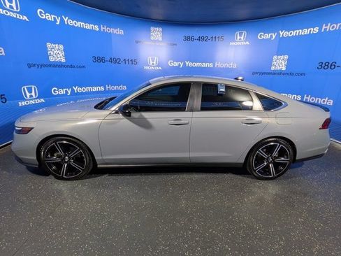 Used 2023 Honda Accord Sport image 7