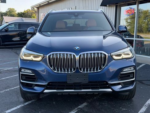 Used 2019 BMW X5 xDrive50i w/ Premium Package 2 AWD/4WD image 11