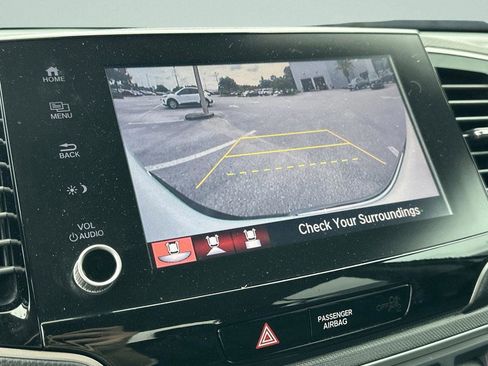 Used 2023 Honda Ridgeline Sport image 19