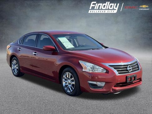 Used 2014 Nissan Altima 2.5 S image 1