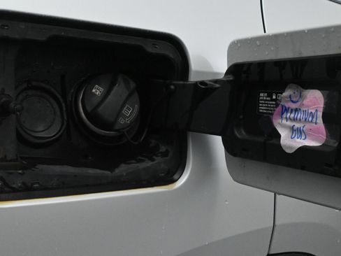 Used 2024 BMW X5 sDrive40i RWD image 49