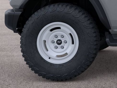 New 2026 Ford Bronco Heritage Edition AWD/4WD image 21