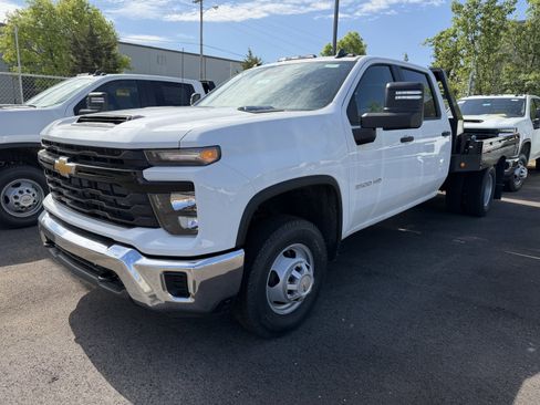 New 2026 Chevrolet Silverado 3500 W/T w/ WT Convenience Package AWD/4WD image 4