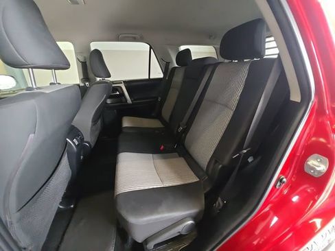Used 2022 Toyota 4Runner SR5 AWD/4WD image 22