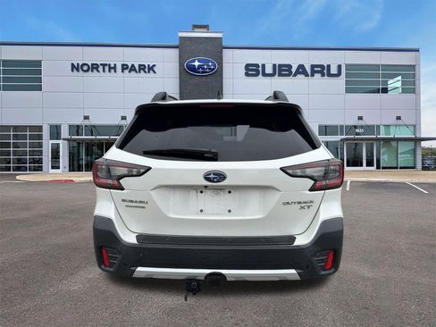 Used 2020 Subaru Outback Limited XT w/ Popular Package #2 AWD/4WD image 4