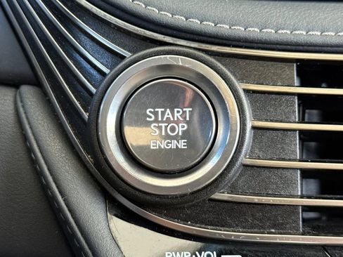 Used 2022 Lexus LS 500 w/ Interior Upgrade Package RWD image 26