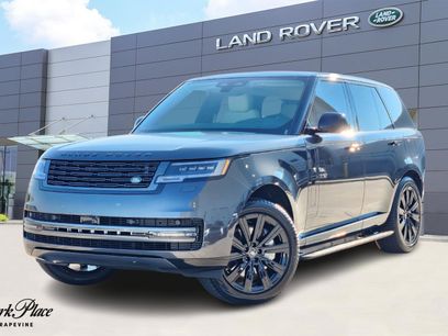 New 2025 Land Rover Range Rover SE