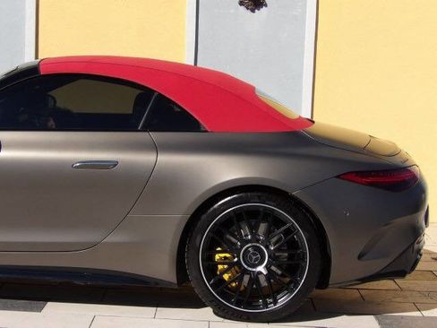 Used 2022 Mercedes-Benz SL 63 AMG 4MATIC image 9
