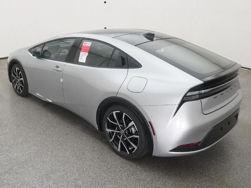 New 2026 Toyota Prius Plug-In Hybrid FWD image 29