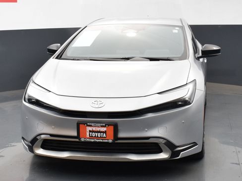 Used 2024 Toyota Prius Prime image 7