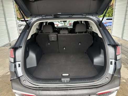 Certified 2025 Kia Sportage LX image 12