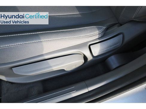 Certified 2023 Hyundai Elantra SEL w/ Convenience Package image 30