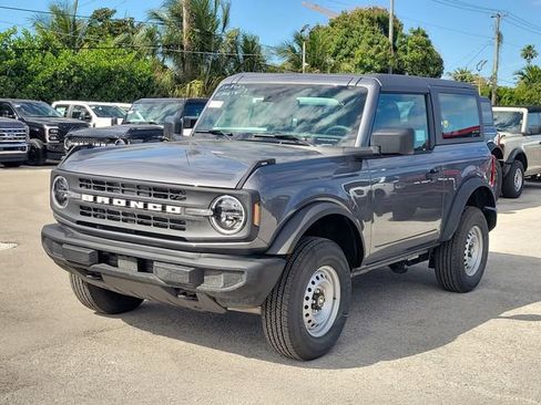 New 2026 Ford Bronco 2-Door image 2