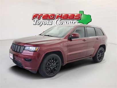 Used 2020 Jeep Grand Cherokee Altitude