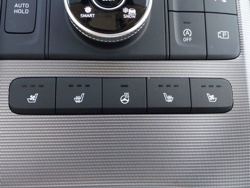 Used 2023 Hyundai Palisade Calligraphy image 25