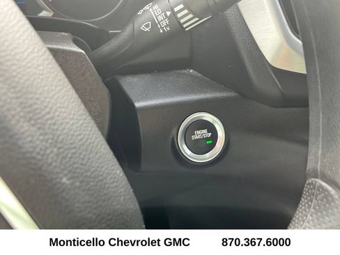 Certified 2024 GMC Terrain SLE w/ Driver Convenience Package FWD image 20