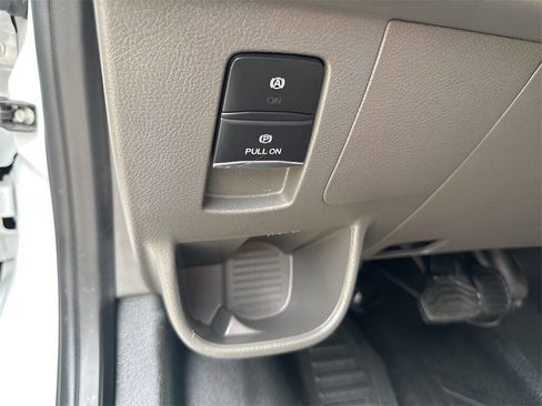 Used 2024 Ford Transit 250 Low Roof w/ Exterior Upgrade Package image 34