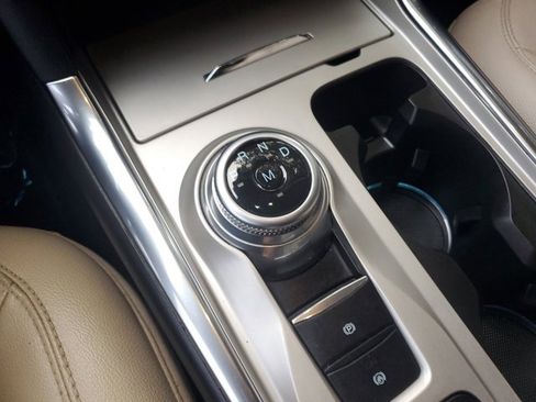 Certified 2021 Ford Explorer Limited w/ Equipment Group 301A image 24