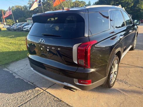 Used 2020 Hyundai Palisade SEL w/ Convenience Package FWD image 9