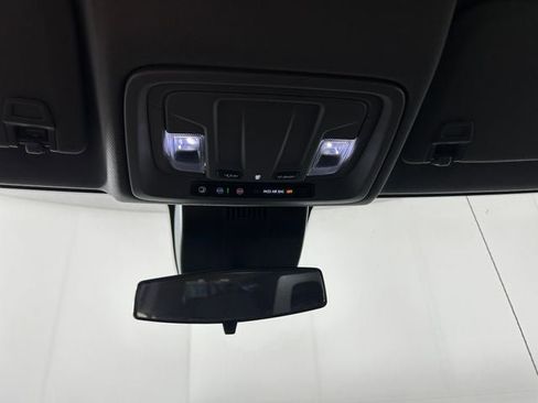 Used 2024 GMC Sierra 1500 Elevation AWD/4WD image 25