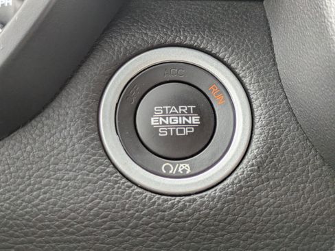 Used 2023 RAM 1500 Big Horn image 26