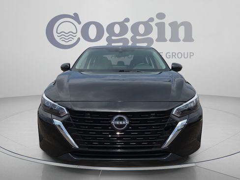 Used 2024 Nissan Sentra SV FWD image 8