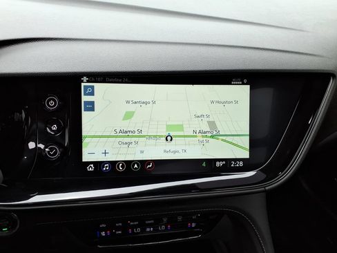 Certified 2023 Buick Envision Avenir FWD image 17