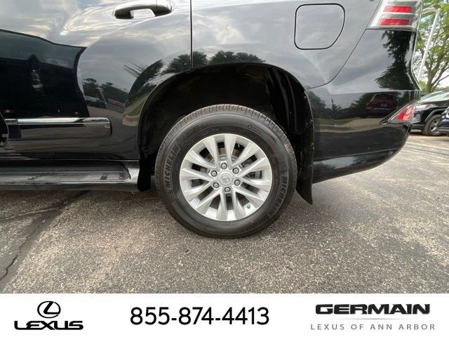 Used 2019 Lexus GX 460 Premium AWD/4WD image 24