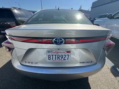 Used 2020 Toyota Mirai FWD image 5