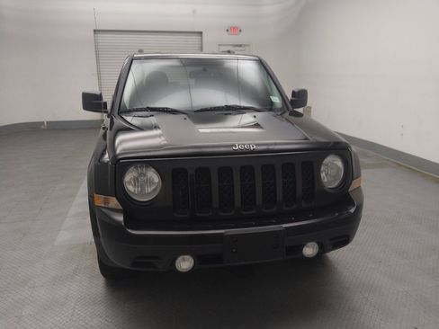 Used 2016 Jeep Patriot Sport w/ Power Value Group FWD image 14