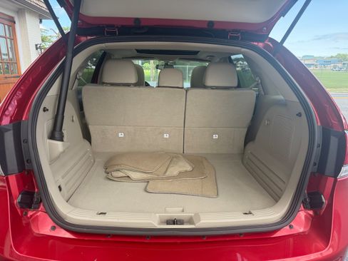 Used 2011 Lincoln MKX AWD w/ 102A Rapid Spec Order Code image 26